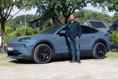 Citroën 2CV Fourgonnette Concept Paris Otomobil Fuarı'nda sergileniyor