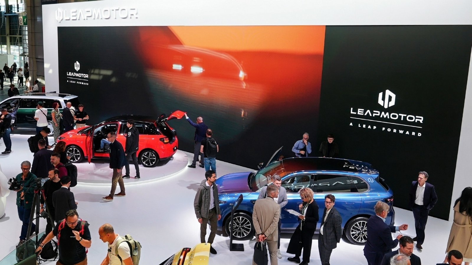 Leapmotor, İspanya'da B10 Üretimine Başladı, A05 Paris'te Tanıtıldı