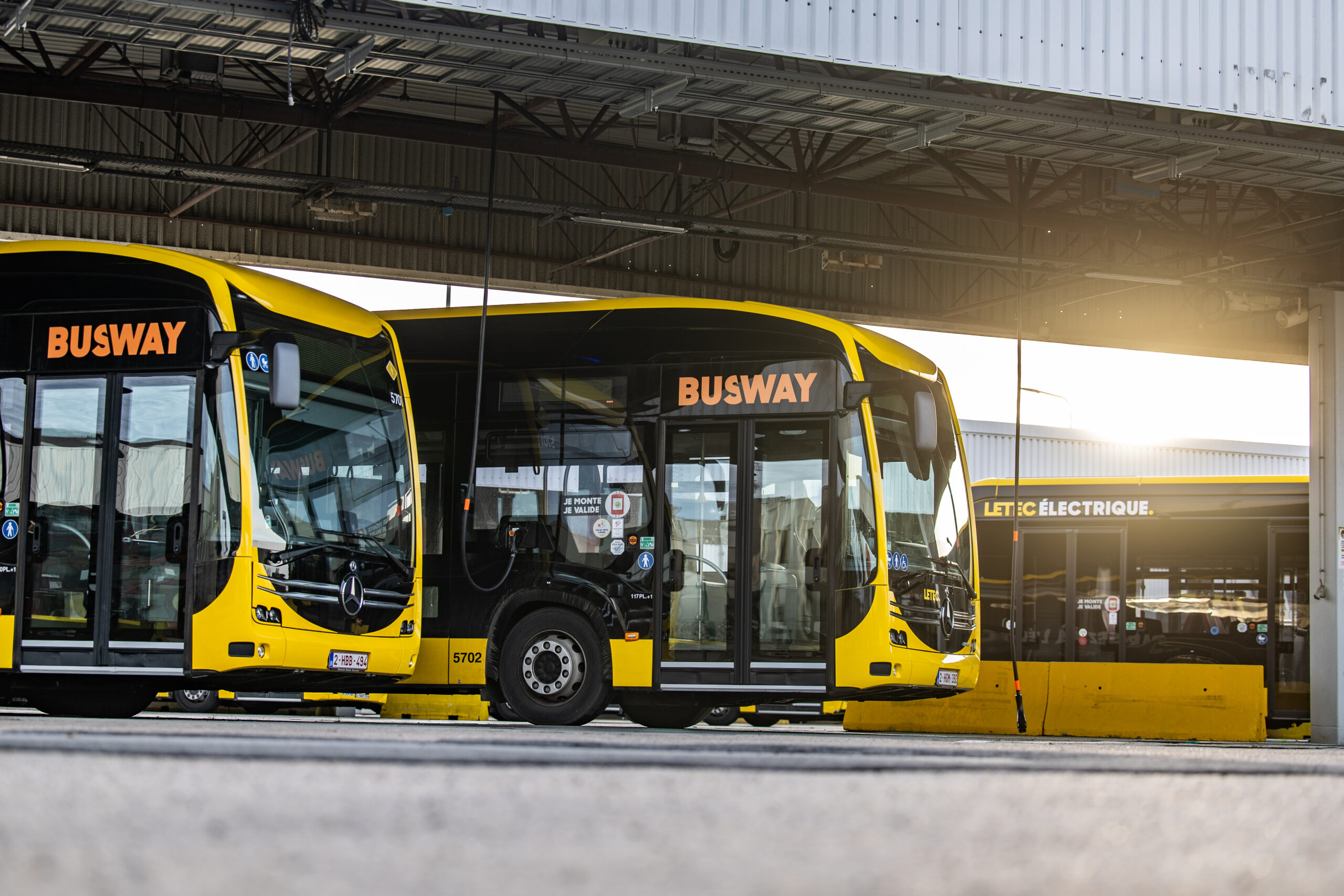 Tenix, Avrupa'da üç yeni elektrikli otobüs şarj yönetimi anlaşması imzaladı