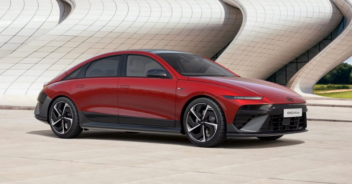 Hyundai Yeni IONIQ 6 Birleşik Krallık'ta: 422 Mil Menzil ve 800V Şarj