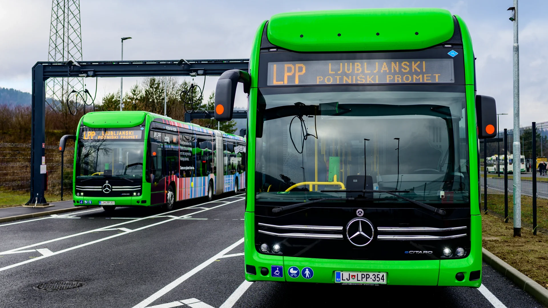 Ljubljana'da hizmete giren Mercedes eCitaro elektrikli otobüs