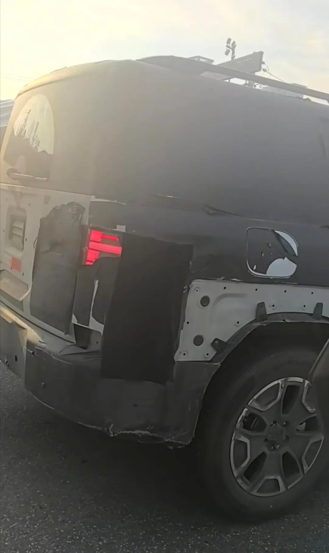 BYD Ti7 uzun dingil mesafeli versiyonu yolda test sürüşünde