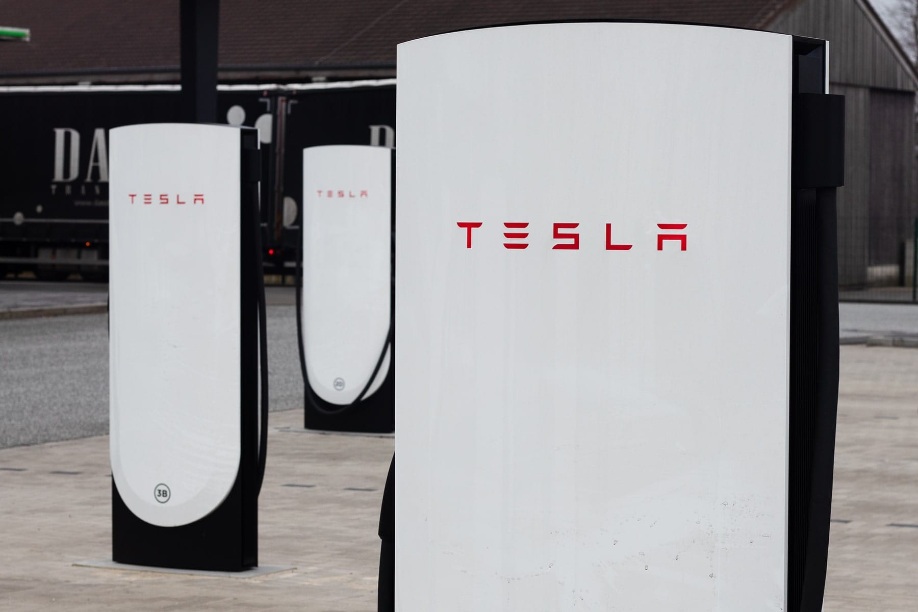 Tesla, Güney Kore Otoyollarında Supercharger Ağını 21 Yeni Lokasyonla Genişletiyor
