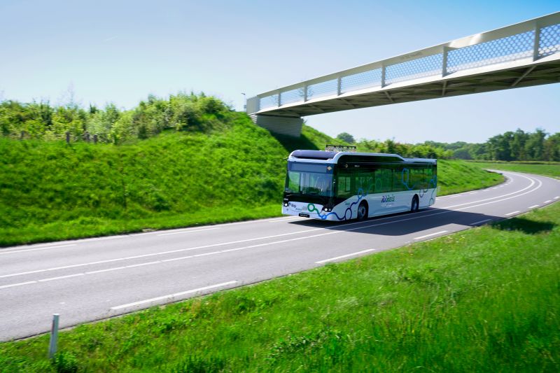 Elektrikli otobüs üretim hattı, fabrika içi montaj aşaması